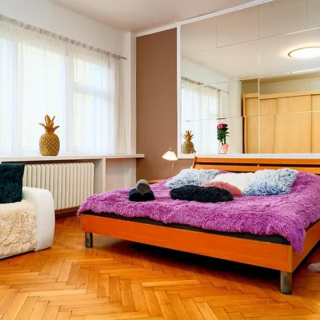 Kingdom Of Skylight Apartament